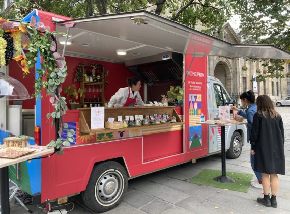 Food truck cave ambulante Monoprix